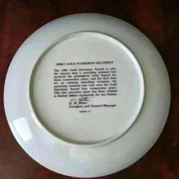 Collectable Plate HB&T Gold Harriman Recipient Fine Porcelain Plate Series #3 - Picture 2 of 9